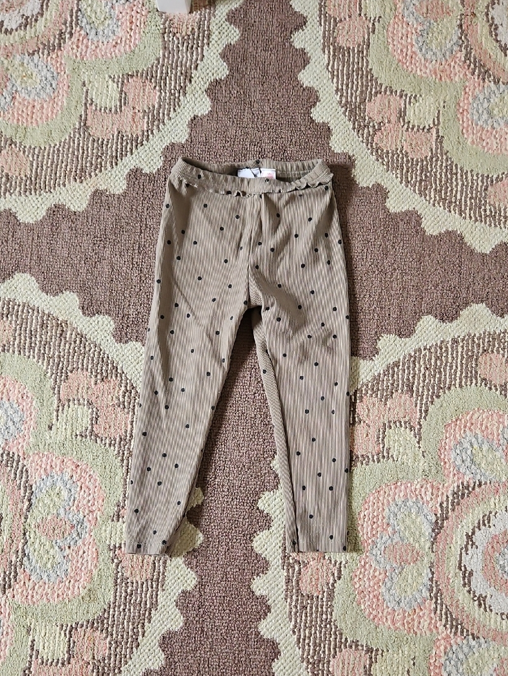 Zara Ribbed Leggings with Black Polka Dots